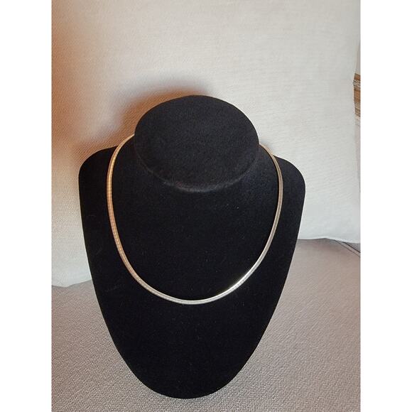 Sterling Silver .925 Flat Herringbone Chain Necklace - Picture 1 of 5